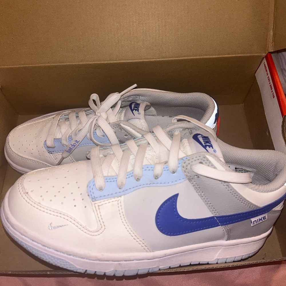 Dunks
